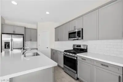 2408 Copperbelt Street, Las Vegas, NV 89030 Kitchen