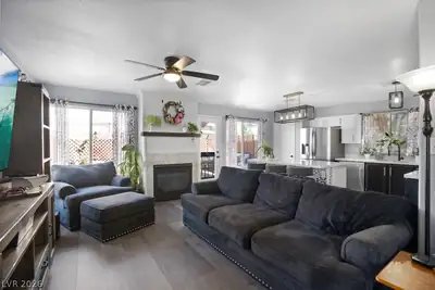 8408 Orchard Ridge Avenue Living Room