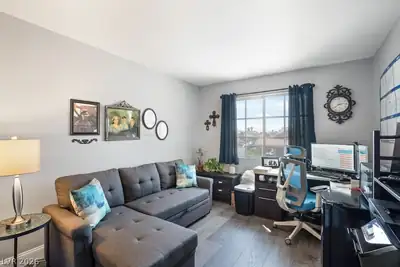 8408 Orchard Ridge Avenue Bedroom
