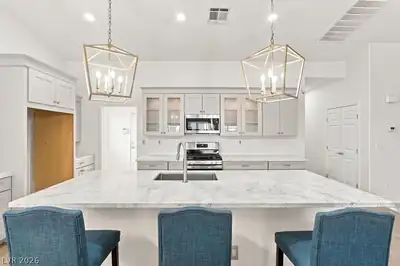 9174 Weeping Hollow Avenue, Las Vegas