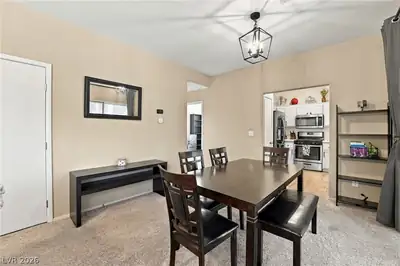 105 Morning Drive Dining Area