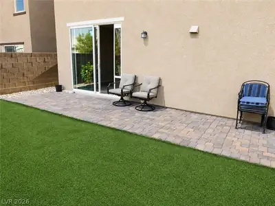 6968 Wildhorse Creek Street Patio