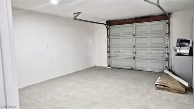 4224 Money Street Garage