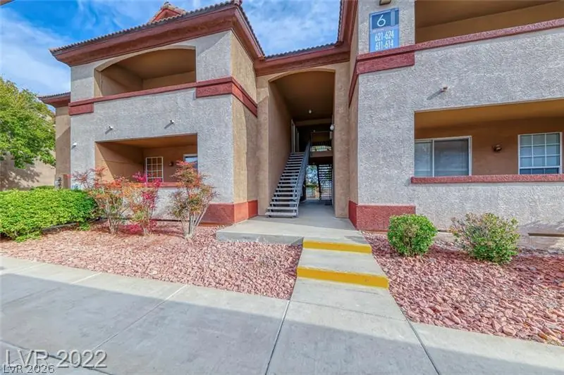231 West Horizon Ridge Parkway 622