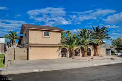 659 Arrayo Way Front of Structure
