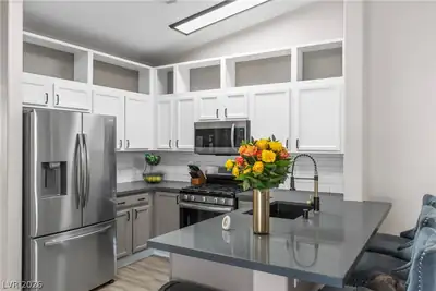 1603 Lefty Garcia Way, Henderson, NV 89002 Kitchen