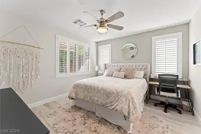 1060 Via Nandina Place Bedroom