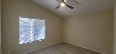 9013 Crooked Shell Avenue Bedroom