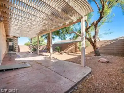 8213 Weeping Springs Avenue Patio