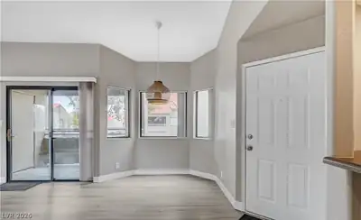 5074 South Rainbow Boulevard 206 Dining Area