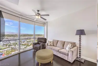 200 West Sahara Avenue 1901 Bedroom