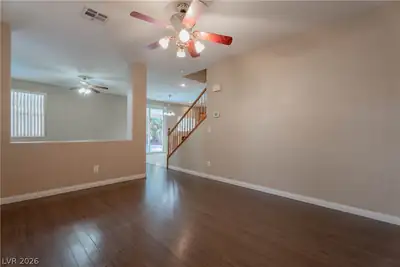 5336 Welch Valley Avenue Living Room