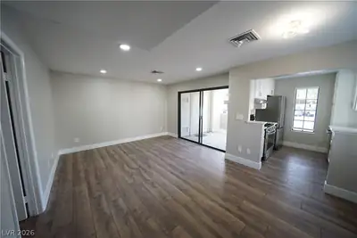 4729 Nara Vista Way 102 