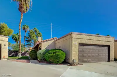 1824 Arbol Verde Way Front of Structure