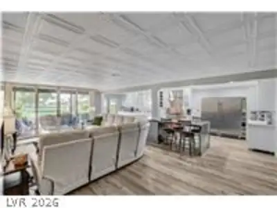 3200 Bel Air Drive Living Room