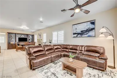 5851 Flight Wing Street Living Room