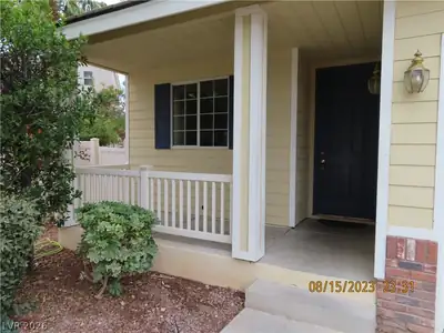 1561 Tillman Falls Avenue Entry