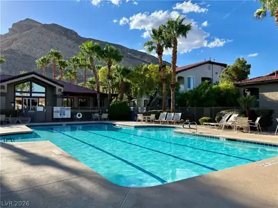 3351 Indian Shadow Street 202, Las Vegas