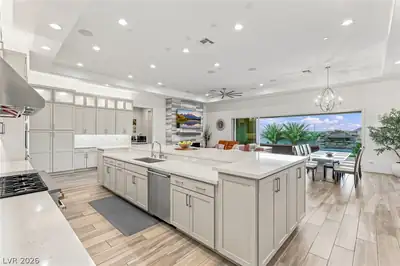9935 Justin Earl Avenue Kitchen