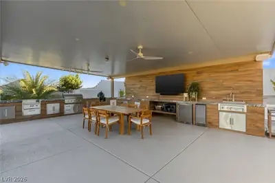 9935 Justin Earl Avenue Patio