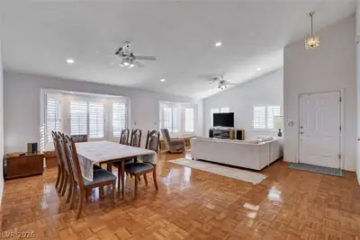 1319 Highland Court Dining Area