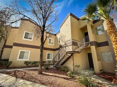 5250 South Rainbow Boulevard 2120, Las Vegas