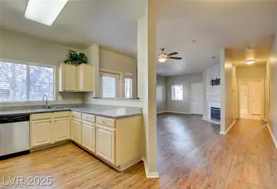 5250 South Rainbow Boulevard 2120 Kitchen