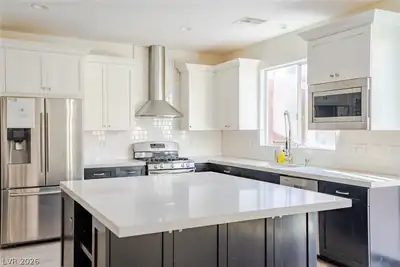 11094 Crystal Crest Court Kitchen