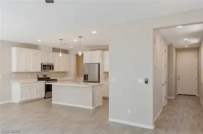 789 Cottonwood Hill Place Kitchen