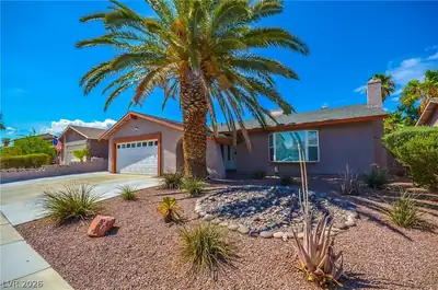 6772 Carrera Drive, Las Vegas, NV 89103 