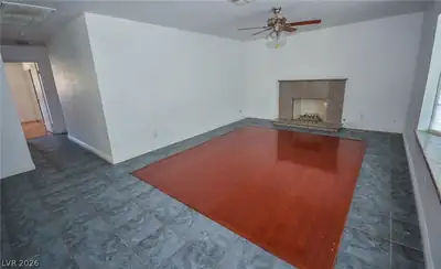 6772 Carrera Drive, Las Vegas, NV 89103 