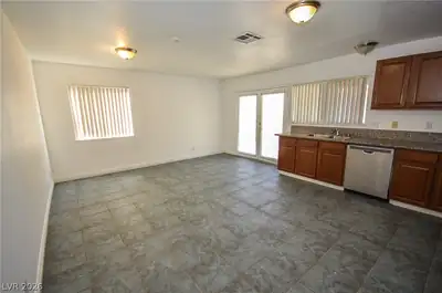6772 Carrera Drive, Las Vegas, NV 89103 