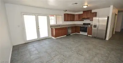 6772 Carrera Drive, Las Vegas, NV 89103 