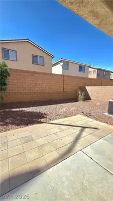 9063 Spring Star Court Yard
