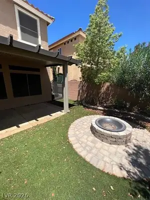 9758 Panther Hollow Street Yard
