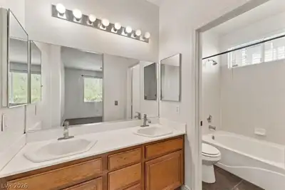 10500 Jeremy Pointe Avenue Primary Bathroom