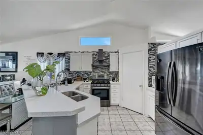 1508 Watercreek Drive Kitchen