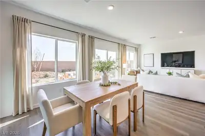 921 Alethea River Avenue Dining Area