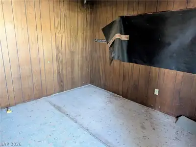 945 Lincoln Street Basement