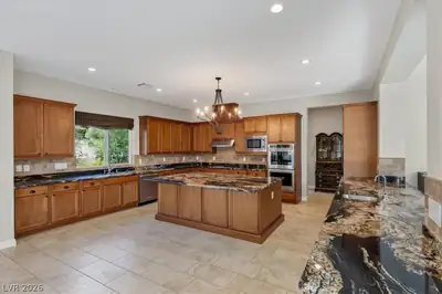 11944 Dolcemente Lane Kitchen