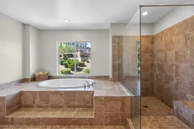 11944 Dolcemente Lane Primary Bathroom