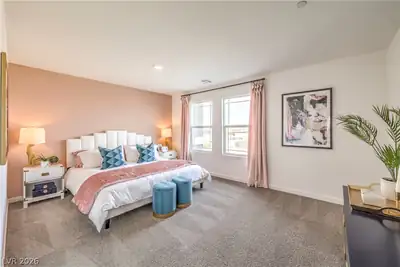 919 West Black Heron Street Bedroom
