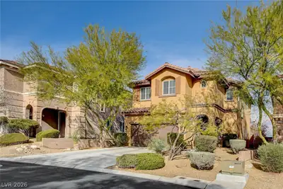 9346 Horse Canyon Drive Front of Structure