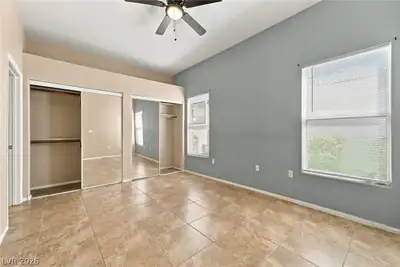 2305 West Horizon Ridge Parkway 211 Bedroom