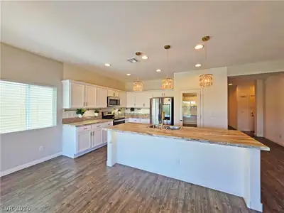 5628 East San Marco Drive Kitchen