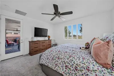 4820 South East Argent Hills Avenue Bedroom