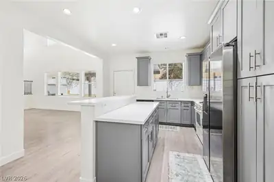 8028 Baldy Mountain Avenue, Las Vegas, NV 89131 Kitchen