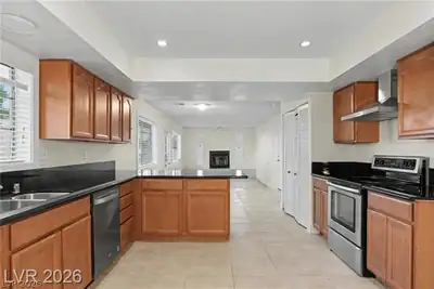 2090 Lucerne Street Kitchen