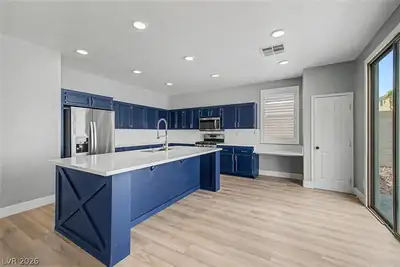 10116 Whitney Falls Court Kitchen