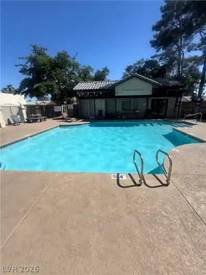 5064 Jeffreys Street 201 Pool